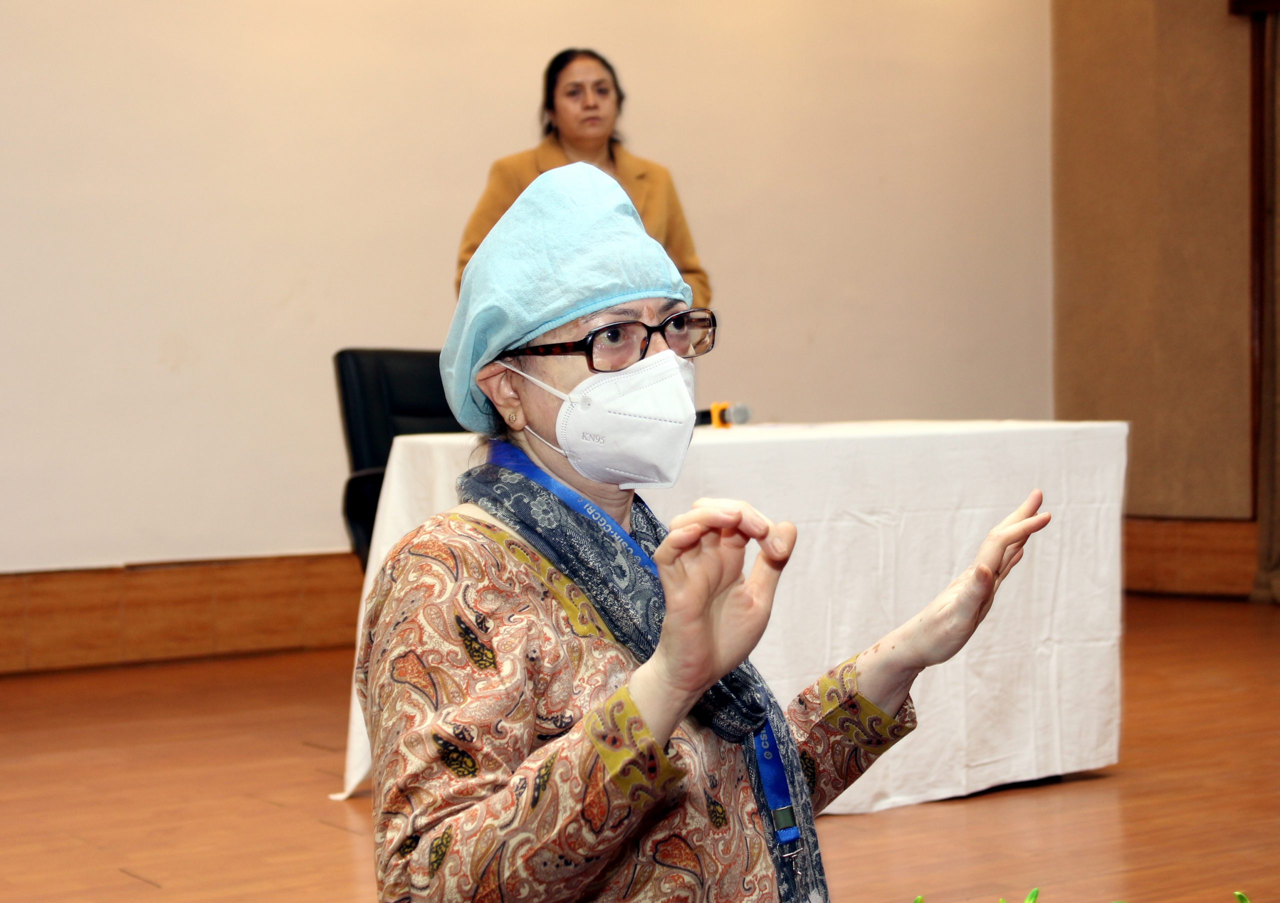 Dr Sukanya Datta, Chief Scientist & Student Counsellor adressing the Students (1)
