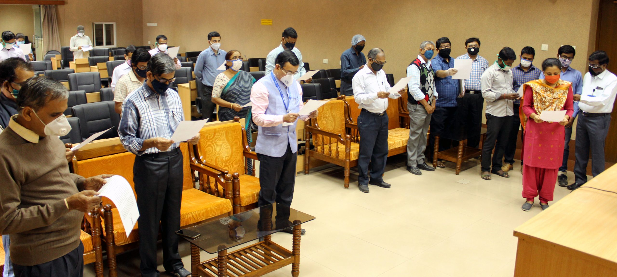 Staff of CSIR-CGCRI observing Constitution Day on November 26, 2020