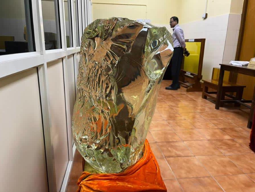 CSIR-CGCRI developing new Glass for Bulletproof Vehicles, Choppers, Ships to thwart attack